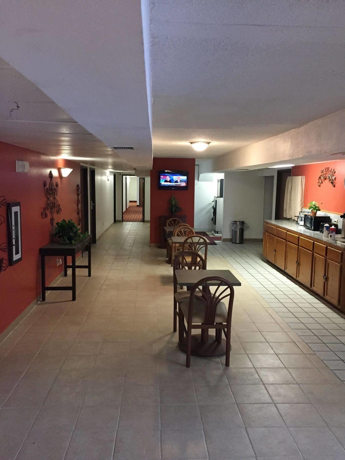 Luxury Inn & Suites Lincoln Dış mekan fotoğraf