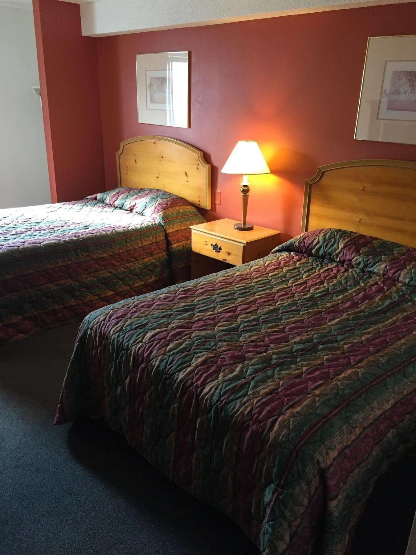 Luxury Inn & Suites Lincoln Dış mekan fotoğraf